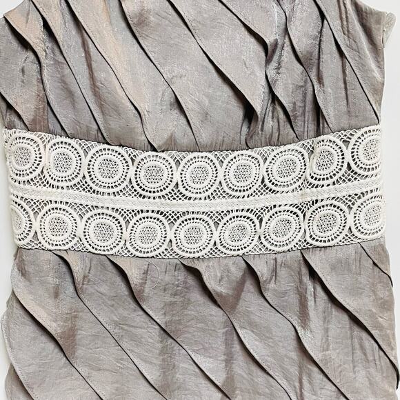 London Times Sleeveless Layered Shift Dress, *READ LOOSE HEM*, Size 12P - Picture 6 of 11